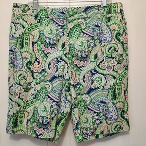 Talbots Perfect Shorts Sz 14 Bermuda Green Floral Paisley Pockets Spring Summer